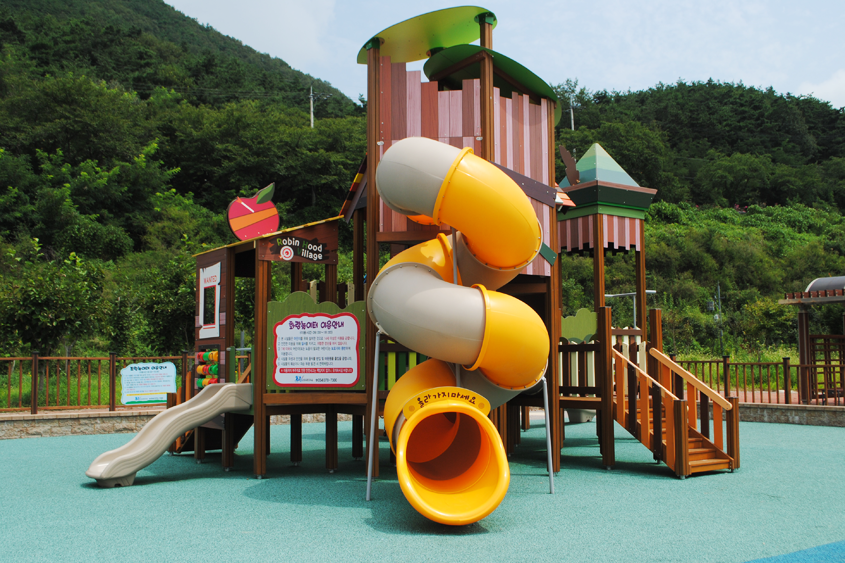 화랑놀이터 사진2